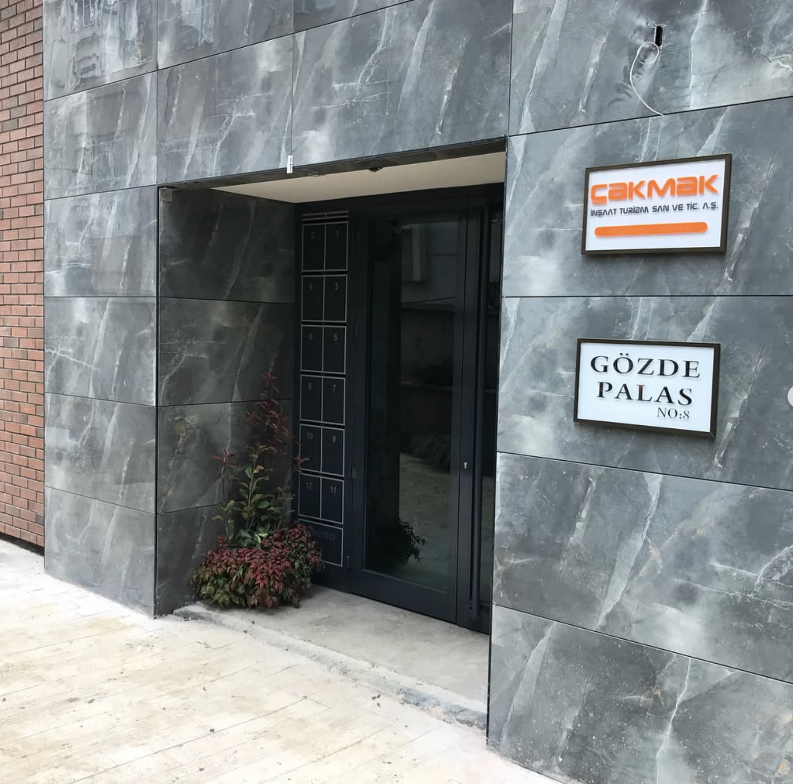 Bahçelievler Bina Giriş Projesi